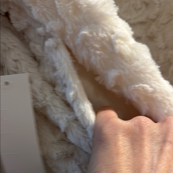 Plush Cream Hooded Cardigan - Picture 7 of 7